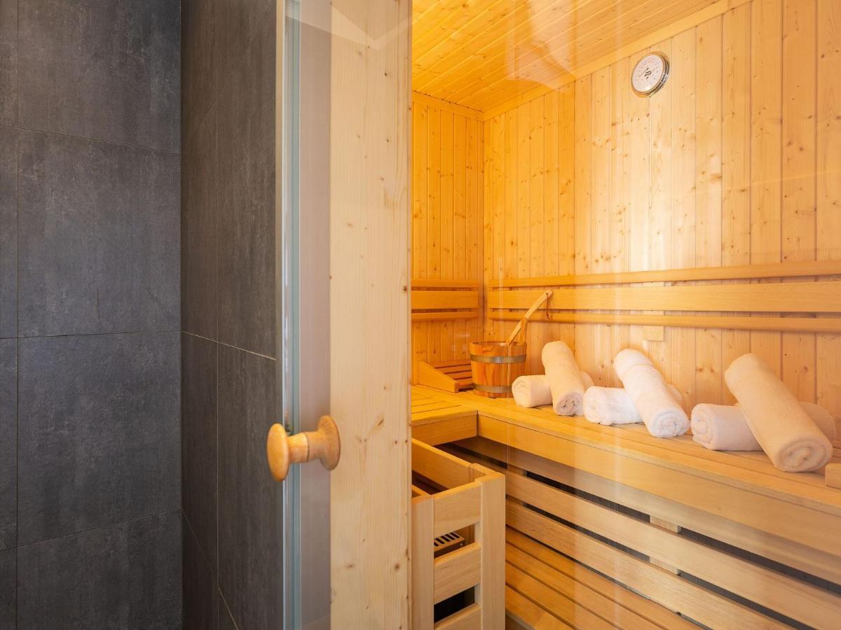Reetland Am Meer - Premium Reetdachvilla Mit 3 Schlafzimmern, Sauna Und Kamin E05 Dranske Eksteriør billede